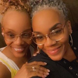 Meet your Posher, Phyllis